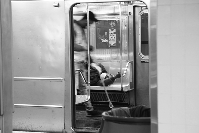 Homeless : Street Life : New York : Personal Photo Projects :  Richard Moore Photography : Photographer : 